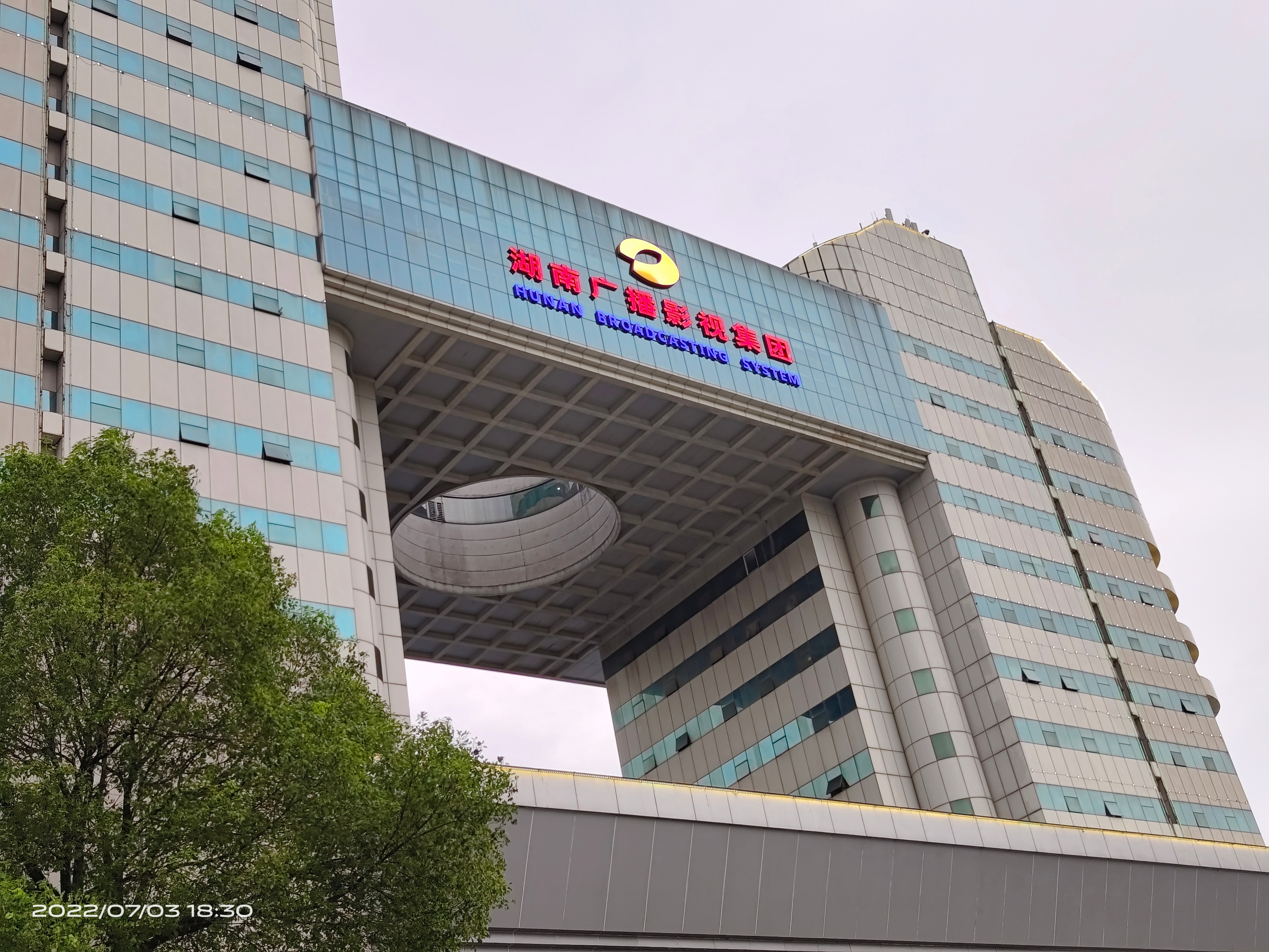 湖南卫视“青年π计划”节目录制视频无线图传案例